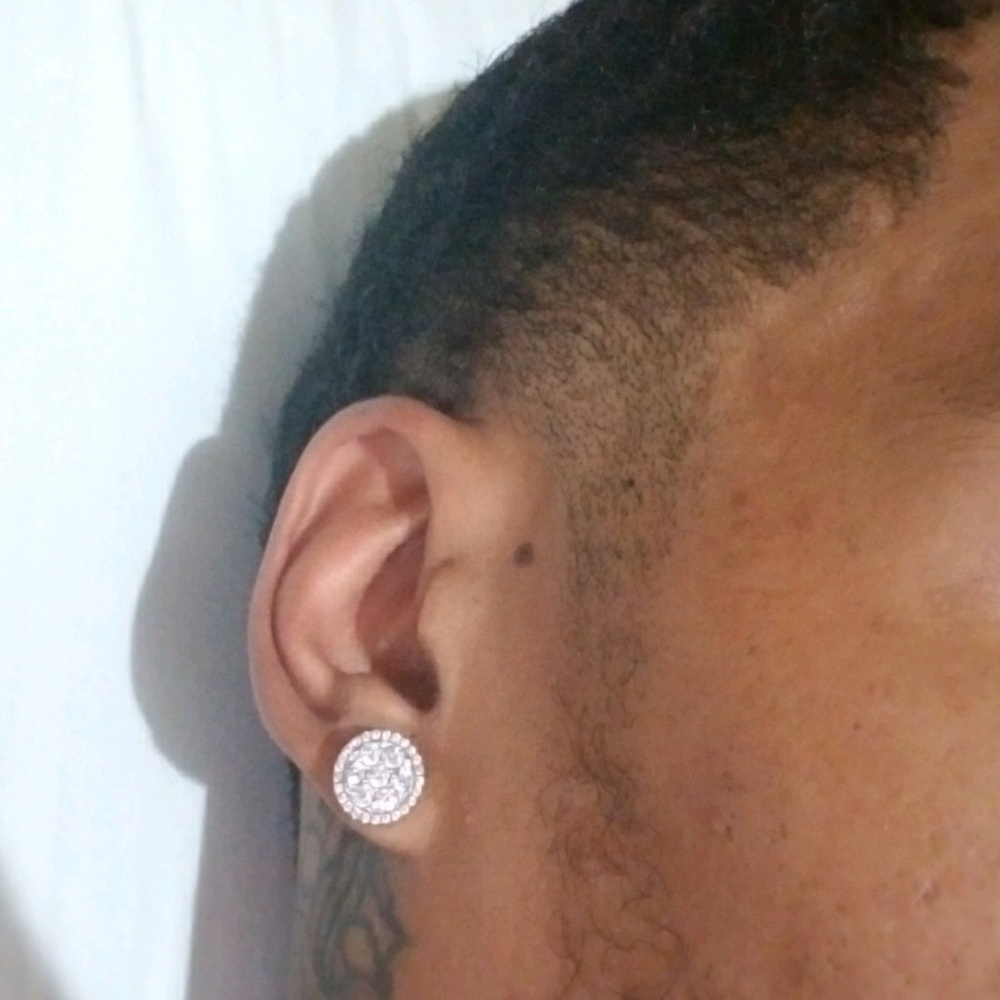 Meet your Posher, Decosta